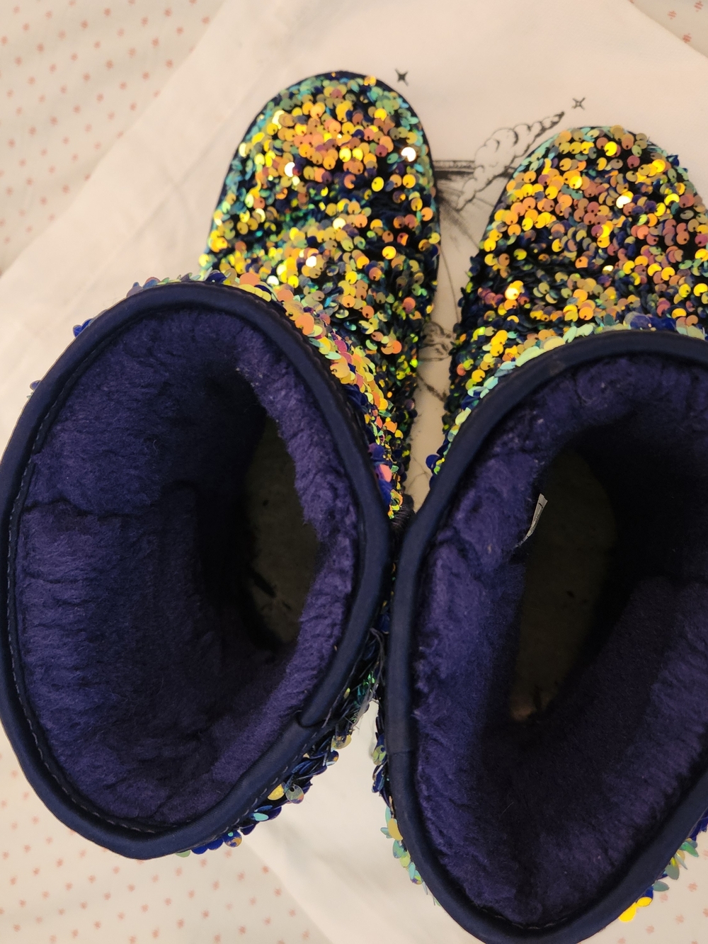 UGG Womens Purple Classic Stellar Sequin with Iridescent Sequins Size 8 - Picture 10 of 11
